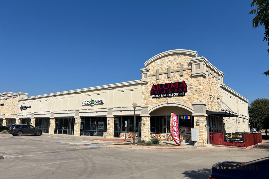 More Photos Of 721 Keller Pky, Keller Freestanding For Lease