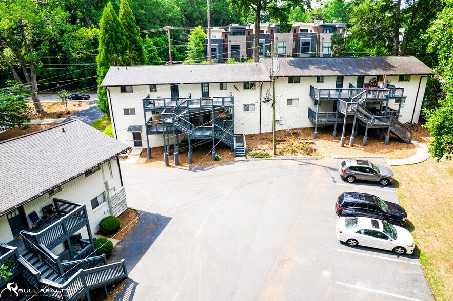 More Photos Of 711 Oakview Rd, Decatur Apartments For Sale