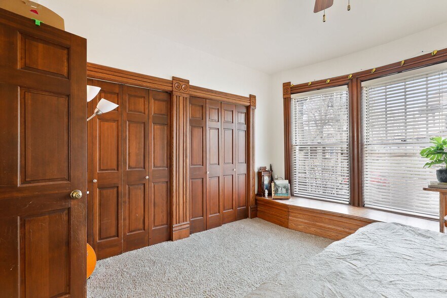 More Photos Of 197 Kent St, Saint Paul Multifamily For Sale