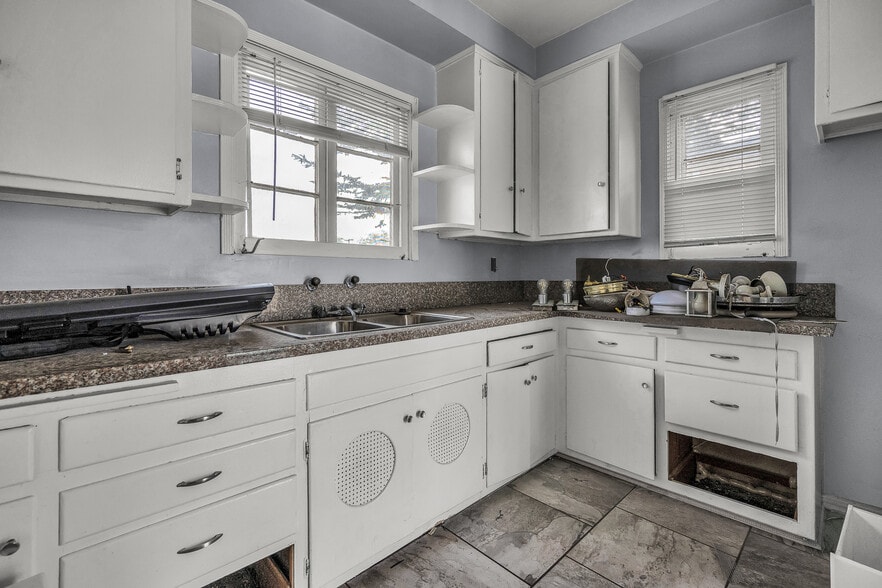 More Photos Of 3403 Stocker St, Los Angeles Apartments For Sale