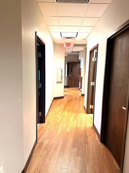 More Photos Of 7560 Red Bug Lake Rd, Oviedo Medical For Sale