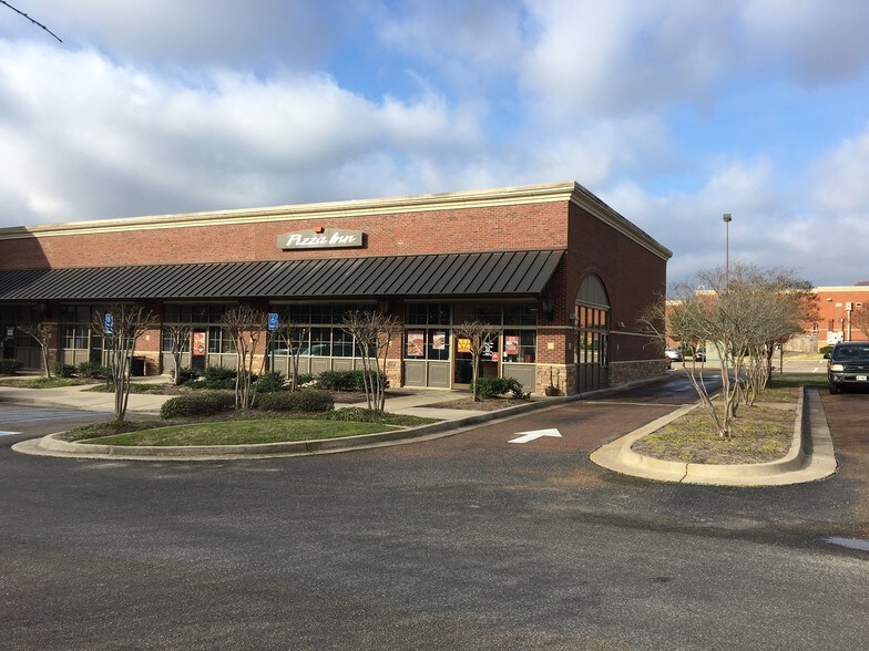 More Photos Of 119 Colony Crossing Way, Madison General Retail For Lease