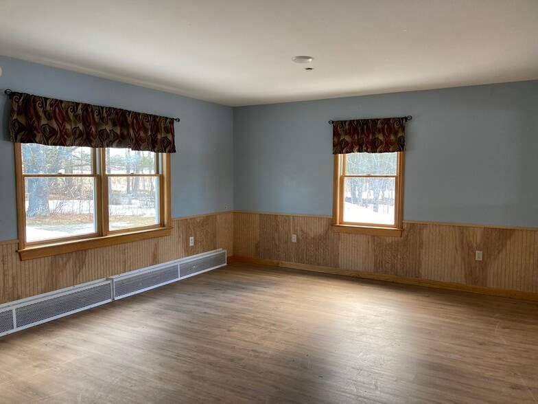 More Photos Of 220 Danville Corner Rd, Auburn Assisted Living For Lease