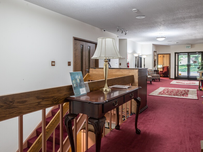 More Photos Of 60 Phifer St, Asheville Medical For Sale