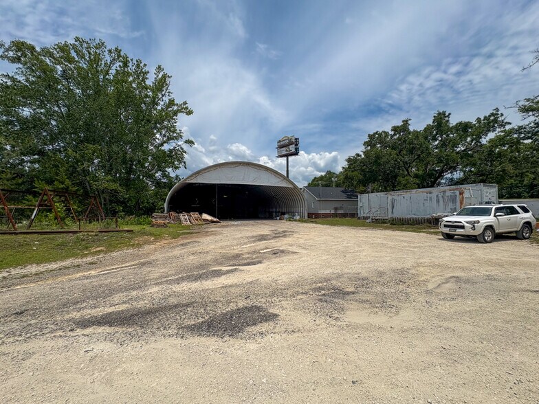 More Photos Of 843 Mount Carmel Rd, Walterboro Manufacturing For Lease