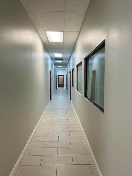 More Photos Of 1801 Coral Way, Miami Medical For Lease