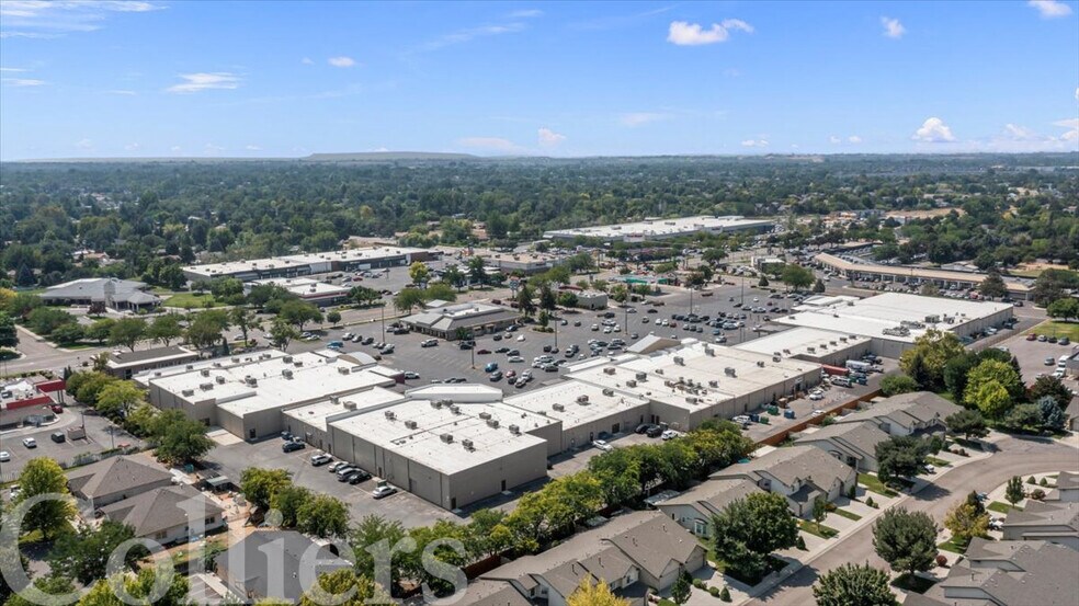 More Photos Of 10346-10500 W Overland Rd, Boise Unknown For Lease