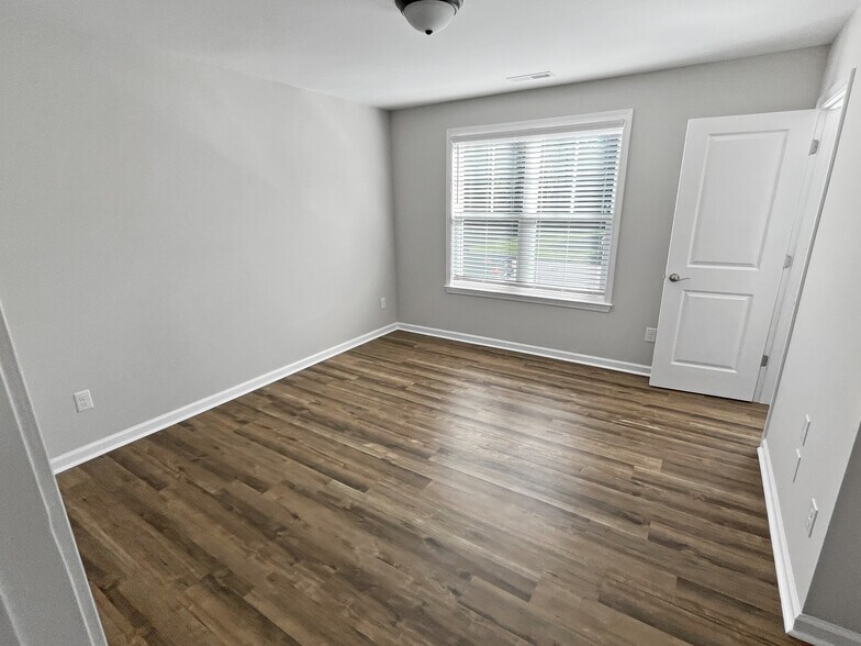 More Photos Of 1505 Juniper St, Durham Multifamily For Sale