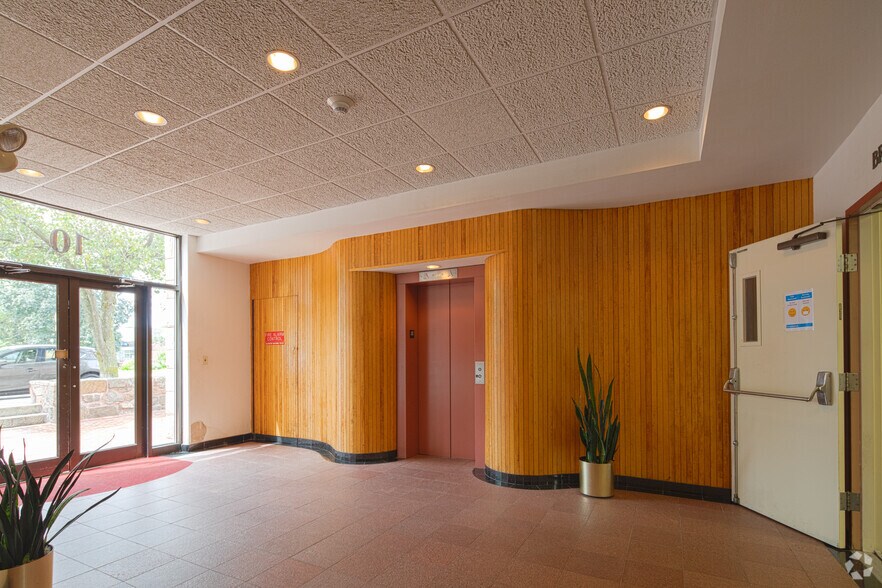 More Photos Of 10 Langley Rd, Newton Office For Lease