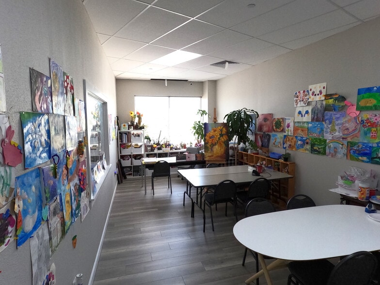 More Photos Of 2520 King Arthur Blvd, Lewisville Storefront For Sale