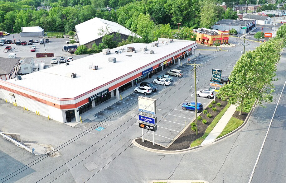 More Photos Of 1221-1245 Eastern Blvd, Essex Unknown For Lease