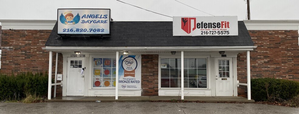 Primary Photo Of 5732-5736 Chevrolet Blvd, Cleveland Freestanding For Lease