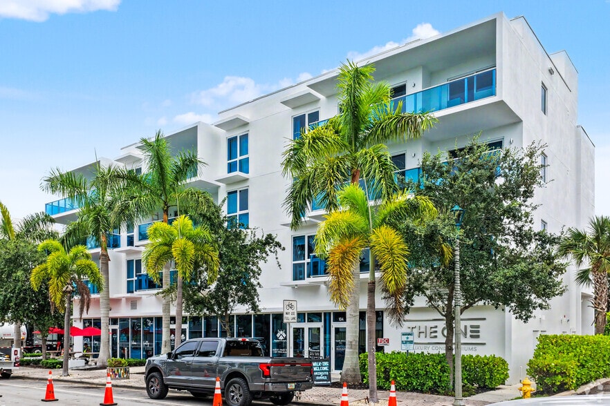 Primary Photo Of 1 S Palmway, Lake Worth Apartments For Sale