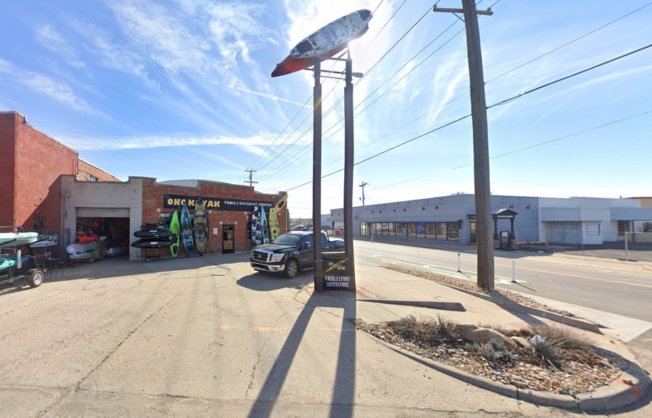 More Photos Of 220 N Western Ave, Oklahoma City Service For Sale