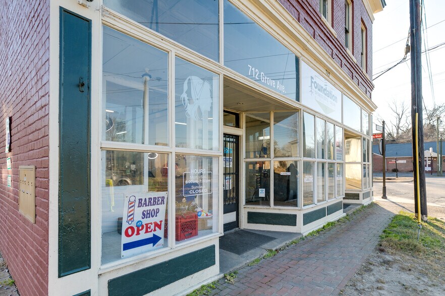 More Photos Of 712 Grove Ave, Petersburg Apartments For Sale