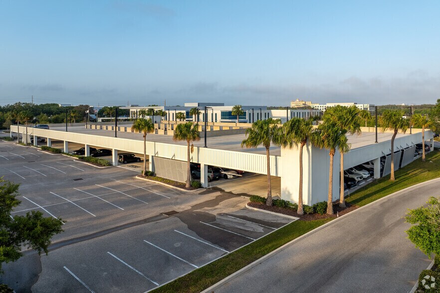 More Photos Of 9395 S John Young Pky, Orlando Office For Lease