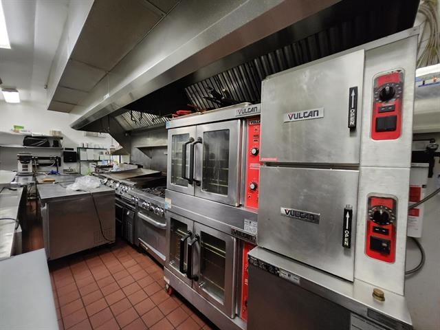 More Photos Of 224 96th St, Stone Harbor Restaurant For Lease