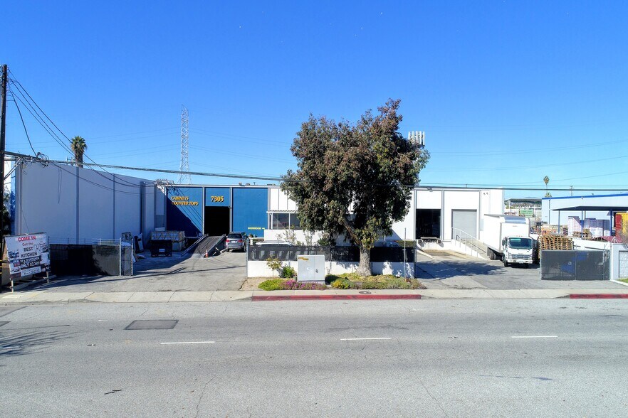 More Photos Of 7305 Paramount Blvd, Pico Rivera Industrial For Sale