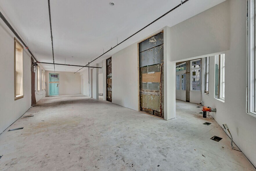 More Photos Of 4000 Colerain Ave, Cincinnati Apartments For Lease