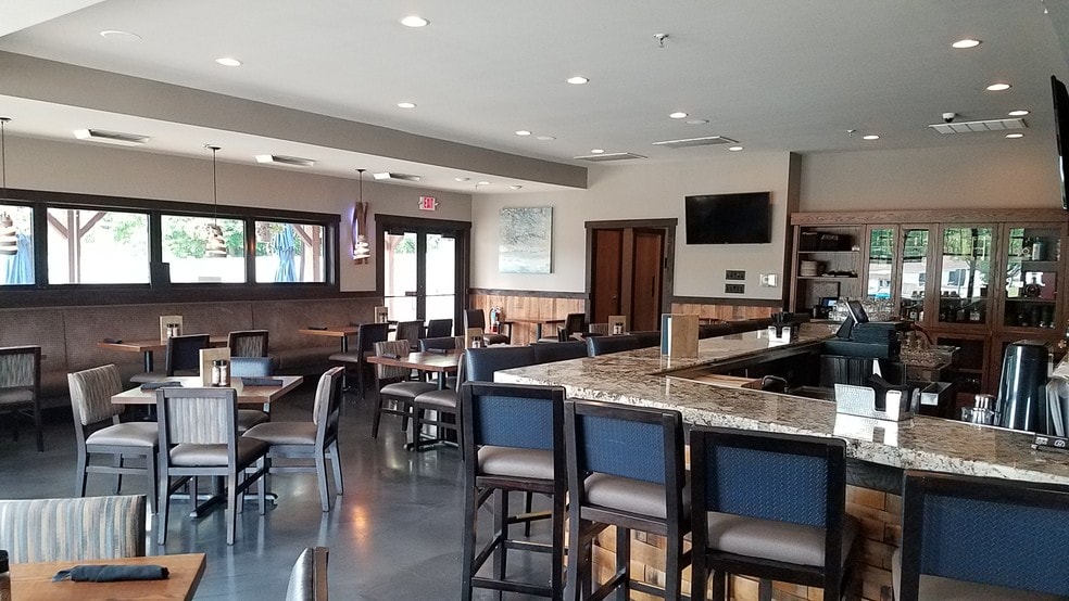 More Photos Of 7337 Mexico Rd, Saint Peters Restaurant For Sale