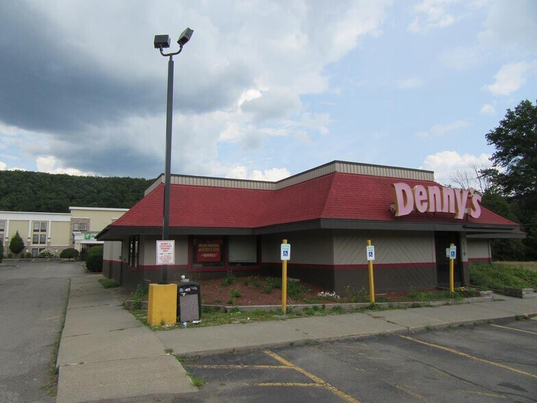 Primary Photo Of 118 Victory Hwy, Painted Post Auto Dealership For Sale