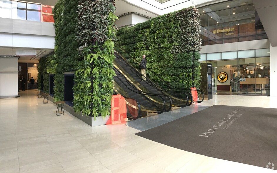 More Photos Of 41 S High St, Columbus Office For Sale