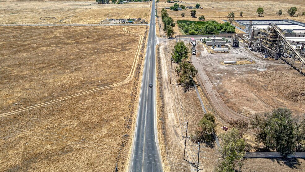 More Photos Of 30 W Sandy Mush Rd, Merced Industrial For Sale