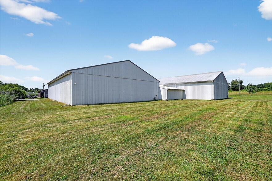 More Photos Of 13 Industrial Dr, Florida Industrial For Sale