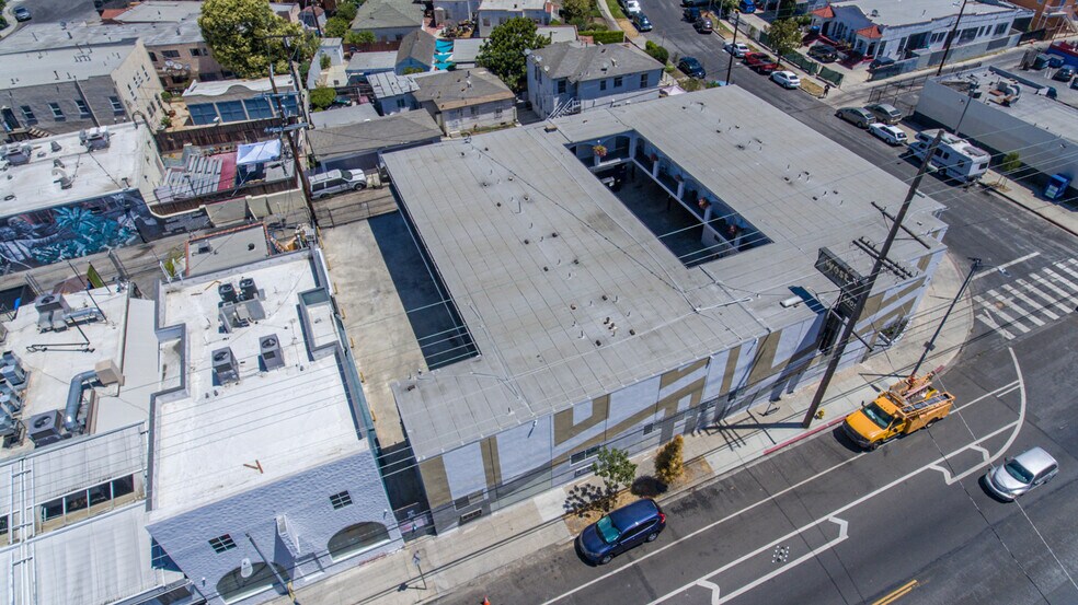 More Photos Of 4905 W Adams Blvd, Los Angeles Apartments For Sale