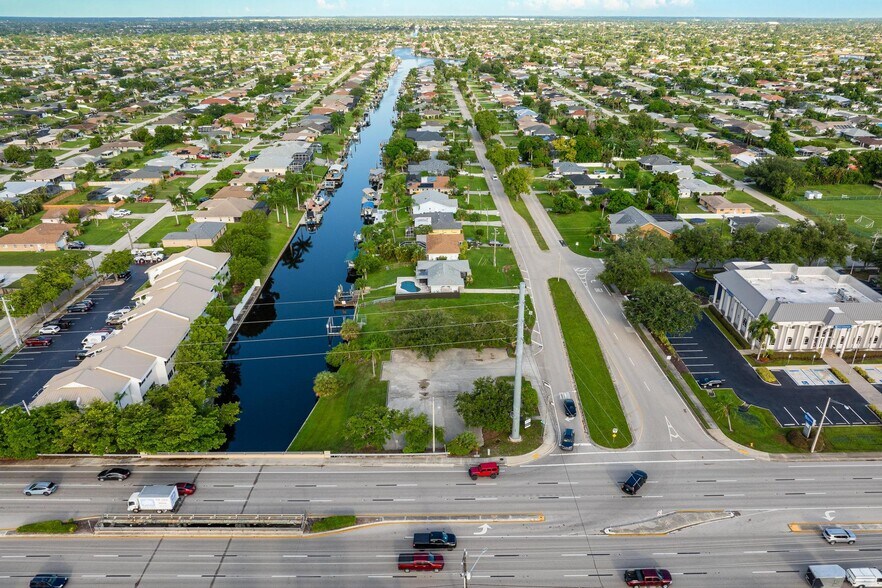 More Photos Of 1532 Shelby Pky, Cape Coral Land For Lease