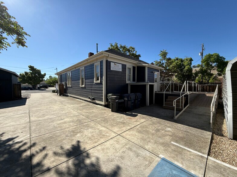 More Photos Of 2426 2nd St, Livermore Coworking Space