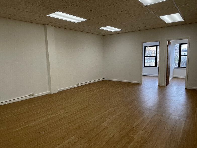 More Photos Of 74 Pennsylvania Ave, Brooklyn General Retail For Lease
