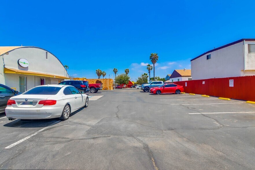 More Photos Of 1221-1235 Palm Ave, Imperial Beach Storefront Retail Office For Lease