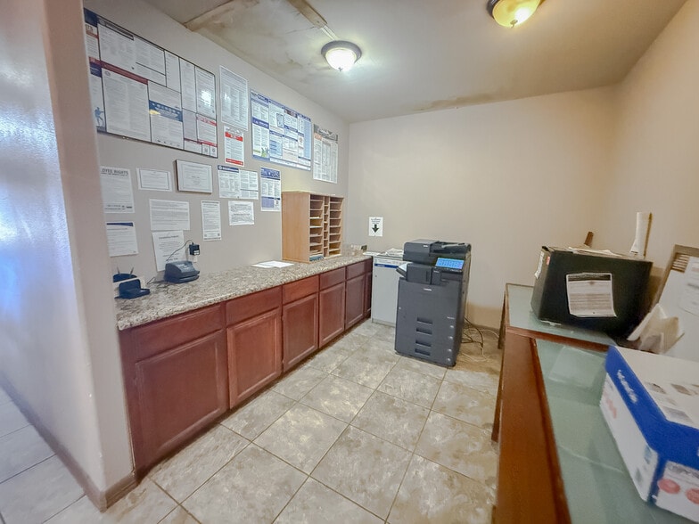 More Photos Of 1004 E 6th St, Alice Healthcare For Sale