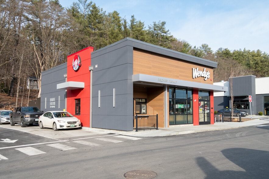 More Photos Of 384-392 Washington st, Claremont General Retail For Sale