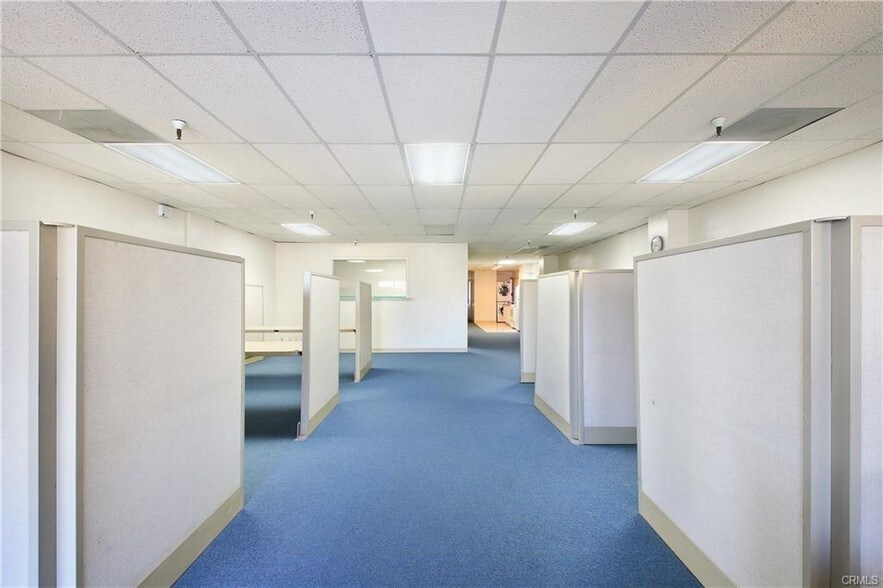 More Photos Of 1455 Monterey Pass Rd, Monterey Park Office Residential For Lease