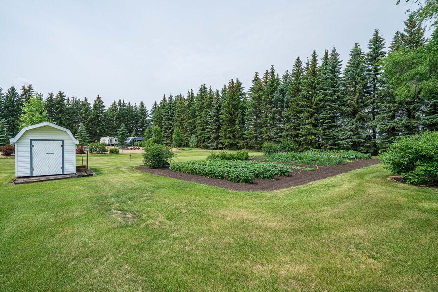 More Photos Of PT SE 10-50-2 W4, Blackfoot Trailer Camper Park For Sale