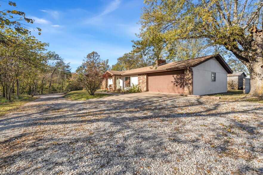 More Photos Of 15656 Ball Rd, Elkins Specialty For Sale