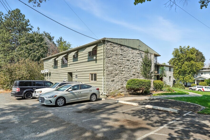 More Photos Of 1405 W 8th Ave, Spokane Apartments For Sale