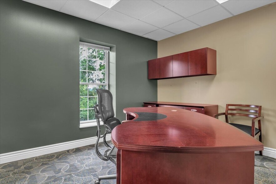 More Photos Of 1106 Ohio River Blvd, Sewickley Office For Sale