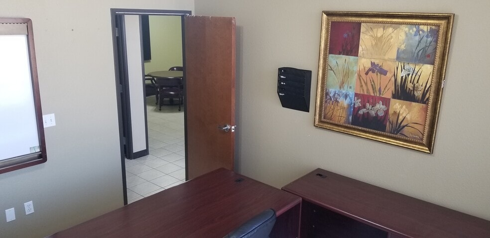 More Photos Of 3402 Enterprise Dr, Rowlett Office For Lease