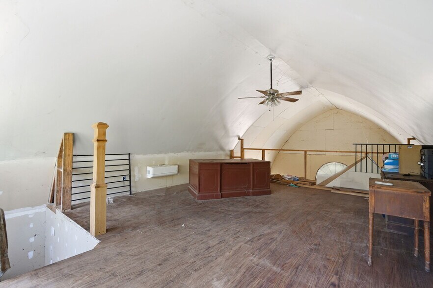 More Photos Of 201 Deer Springs Loop, Burnet Flex For Sale