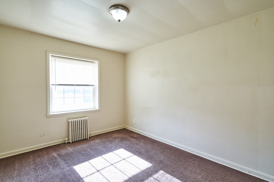 More Photos Of 1581-1589 Coventry Rd, Cleveland Multifamily For Sale