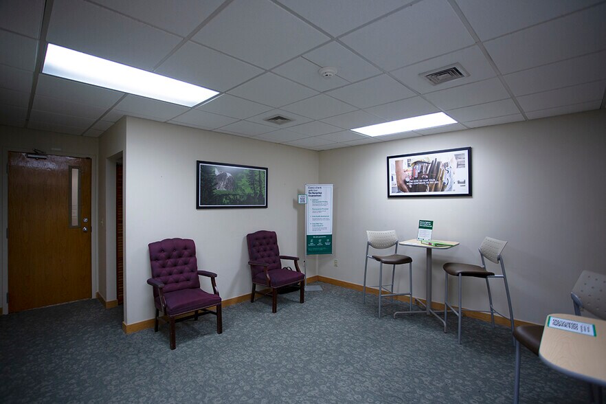 More Photos Of 179 Great Rd, Acton Office For Lease