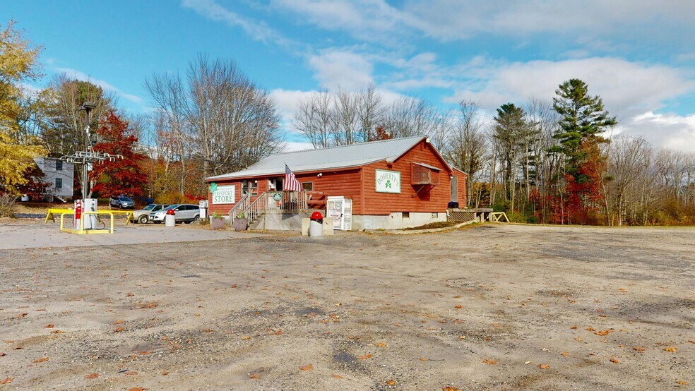 More Photos Of 130 Wardtown Rd, Freeport General Retail For Sale