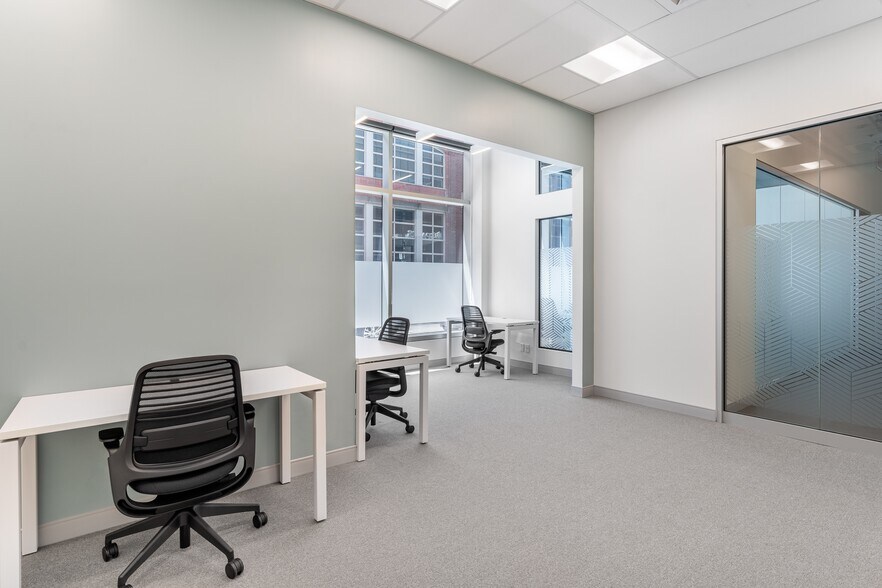 More Photos Of 555 W Turney Ave, Phoenix Coworking Space