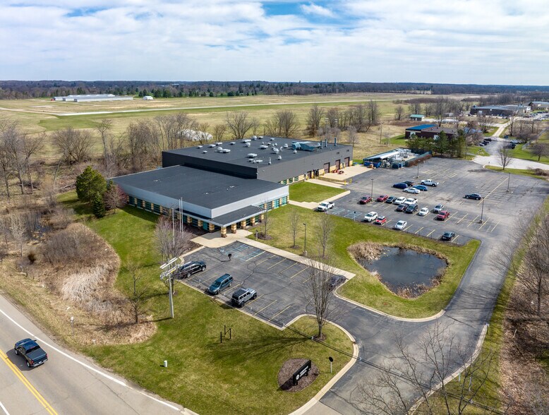 More Photos Of 1507 S Kalamazoo Ave, Marshall Manufacturing For Lease