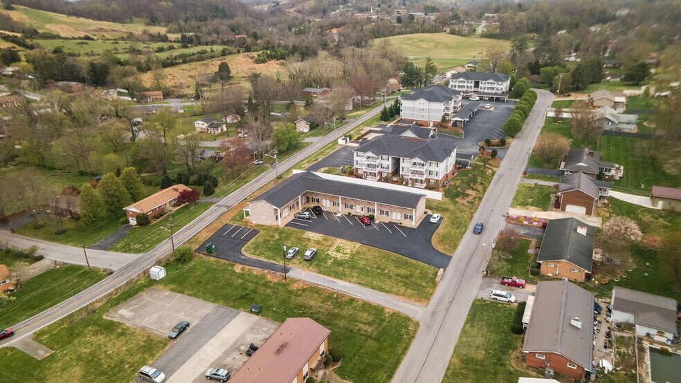 More Photos Of 730 Sir Echo Dr, Kingsport Multifamily For Sale