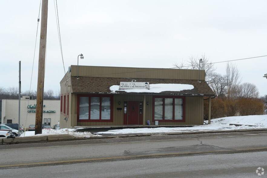 More Photos Of 2708-2710 Mercer Rd, New Castle Unknown For Lease