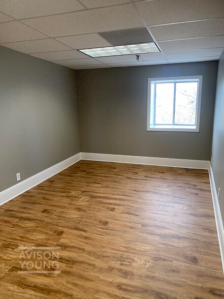 More Photos Of 199 Spence Ln, Nashville Warehouse For Lease